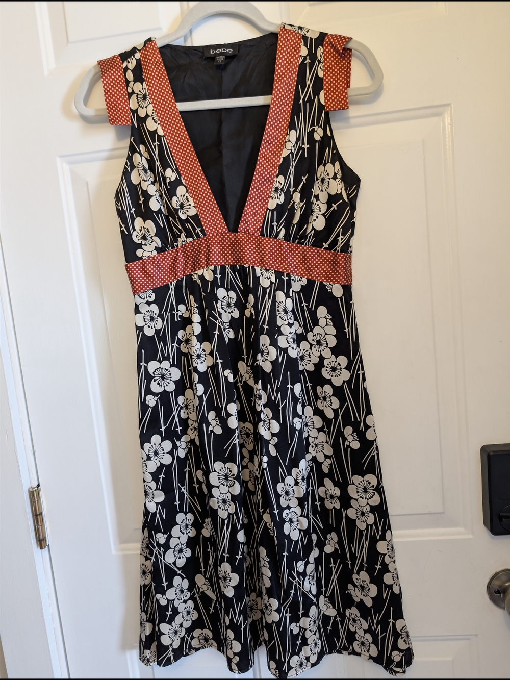 NWOT Bebe Silk Floral Dress!